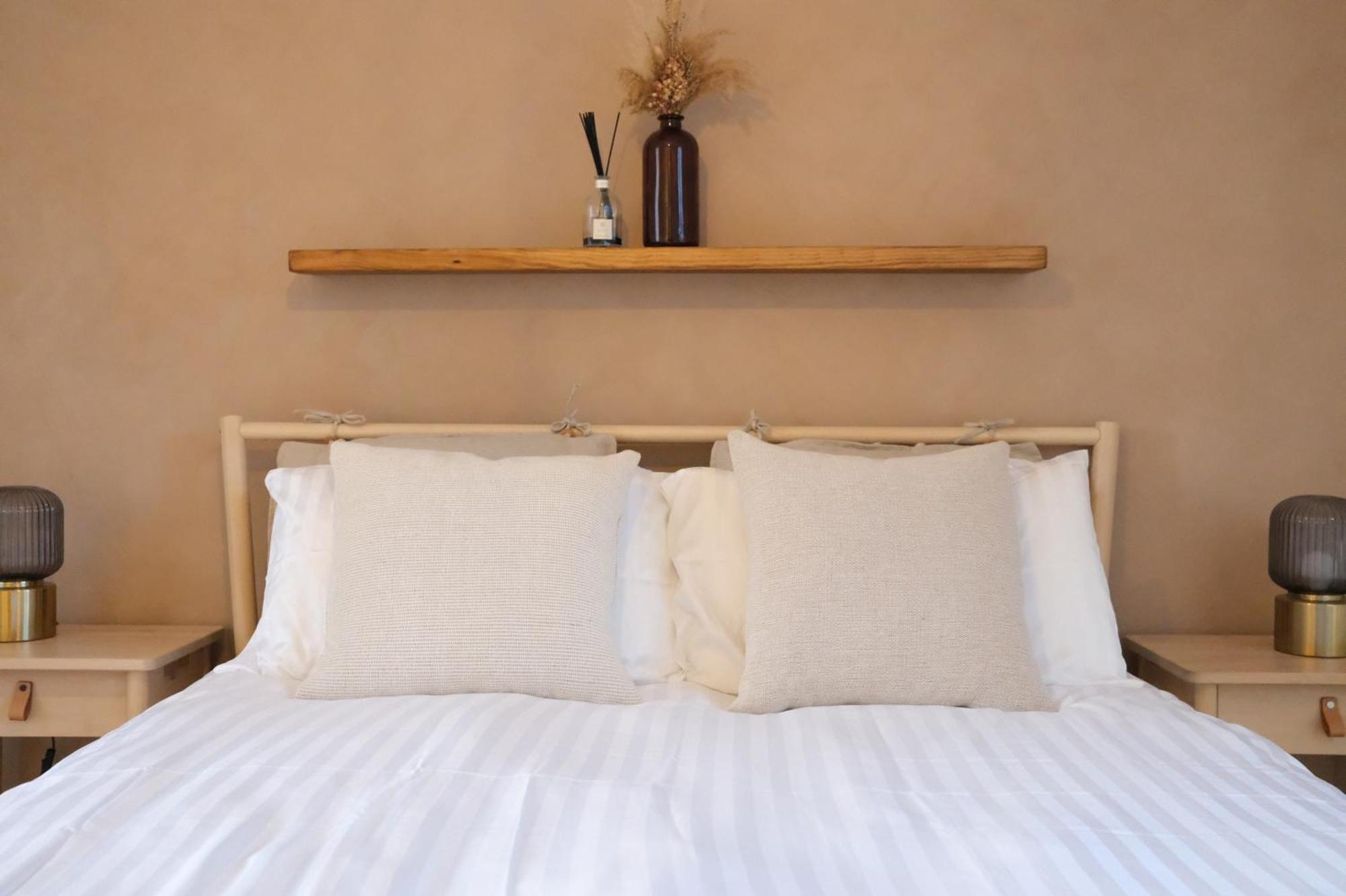 Luxury 6-Bedroom House 5 Minutes From Bicester Village Shopping Outlet Chesterton  Ngoại thất bức ảnh