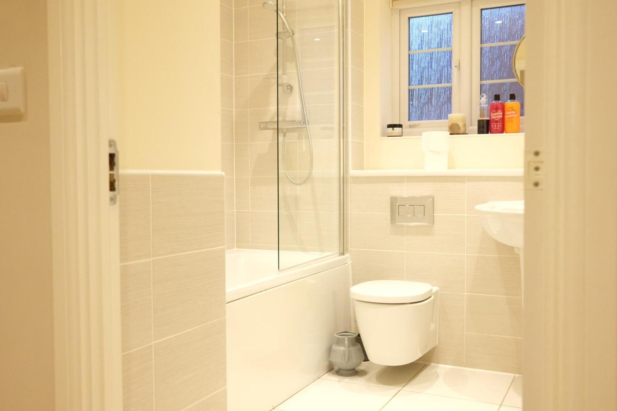 Luxury 6-Bedroom House 5 Minutes From Bicester Village Shopping Outlet Chesterton  Ngoại thất bức ảnh