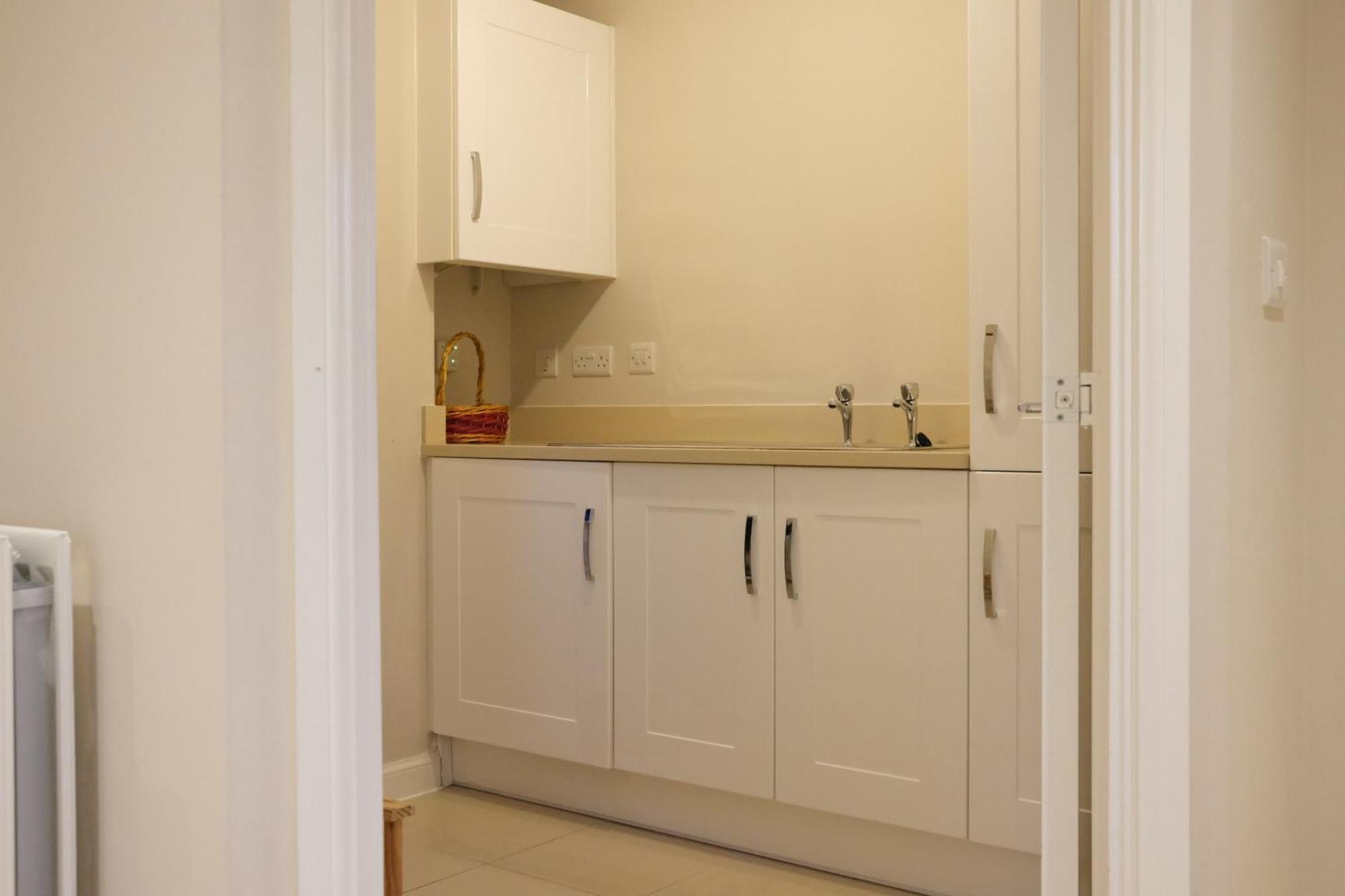 Luxury 6-Bedroom House 5 Minutes From Bicester Village Shopping Outlet Chesterton  Ngoại thất bức ảnh